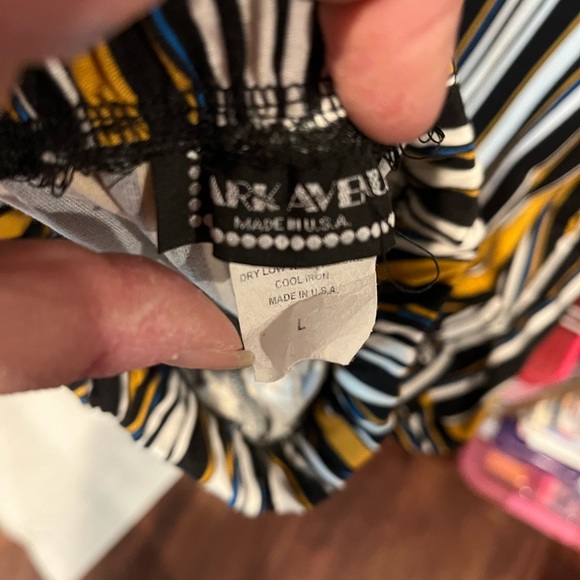 Work/dress slacks. Pull on, thin, silky feel, extremely comfortable - Picture 4 of 4